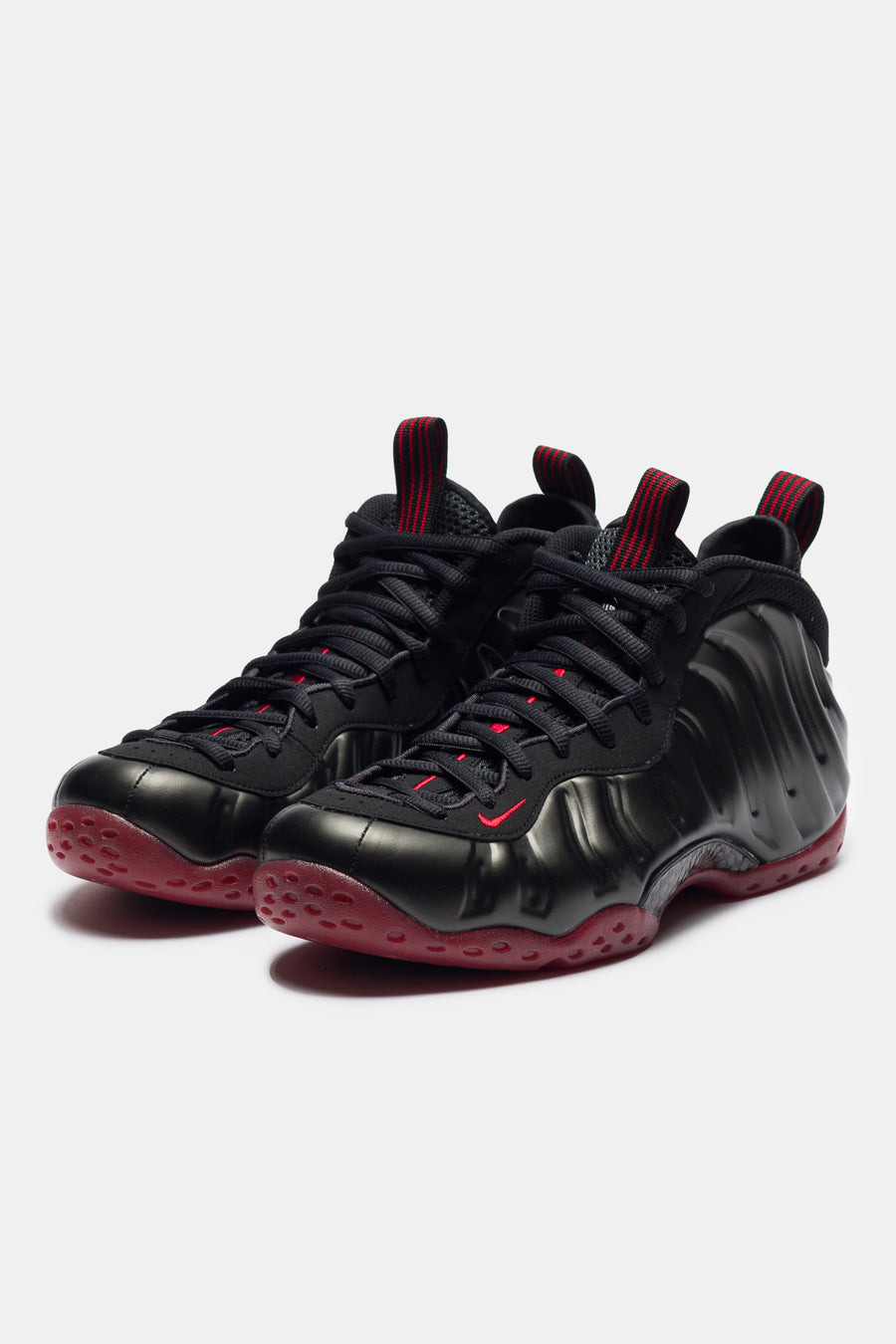 Air Foamposite One Sneaker in Black/Varsity Red - 3