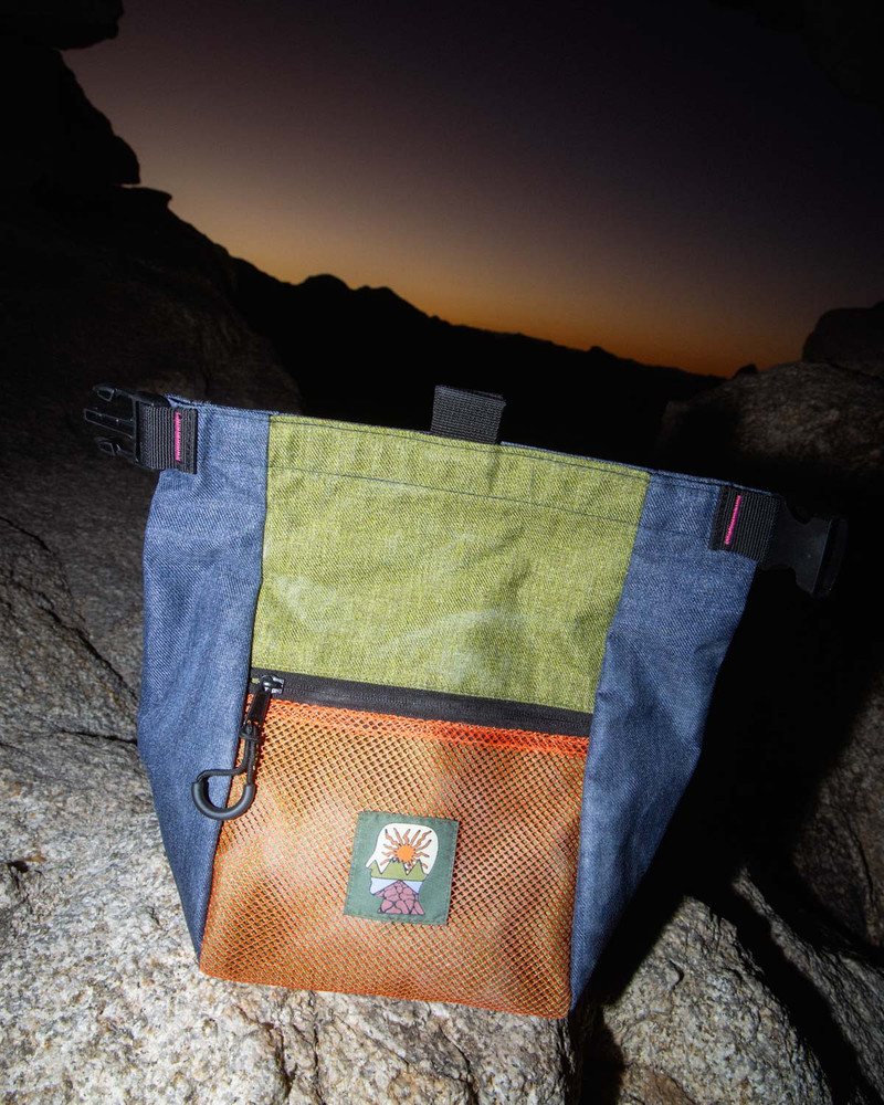 Large Brain Dead Equipment Chalk Bag - Green Multi 4