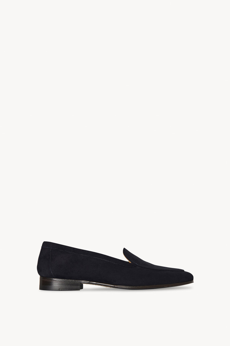 Sophie Loafer in Suede 1