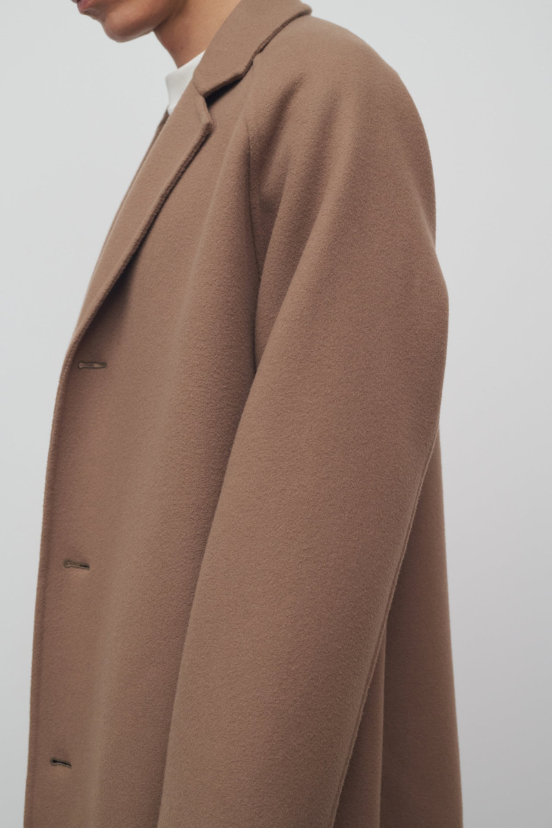 Moliere Coat in Wool 6