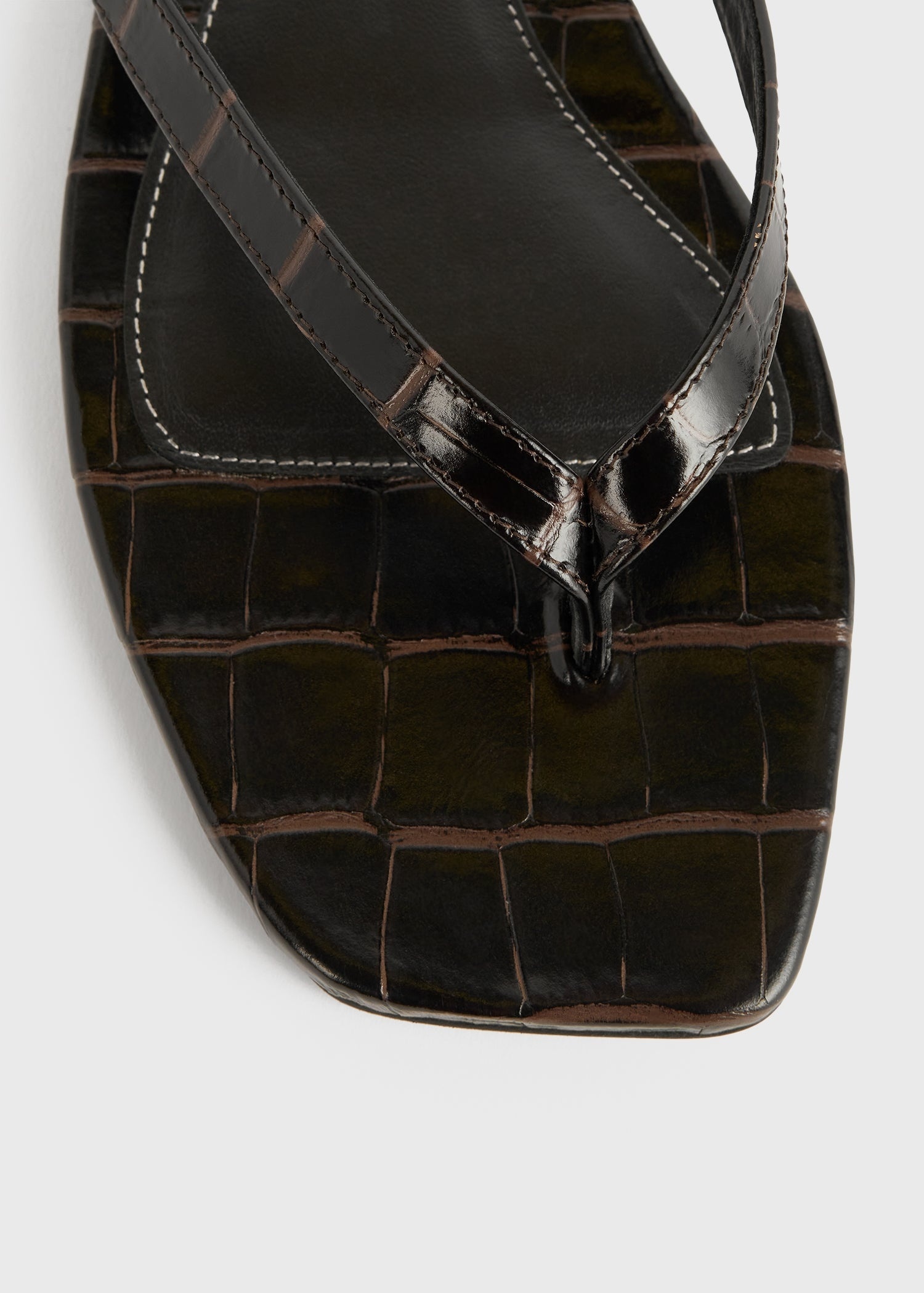 Croco-embossed flip flops dark brown - 5