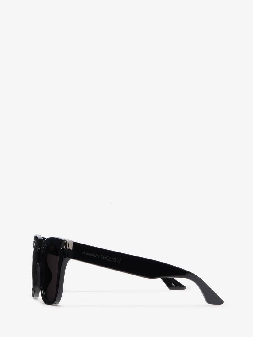 Women's Punk Rivet Oversize Sunglasses in Black/smoke - 4