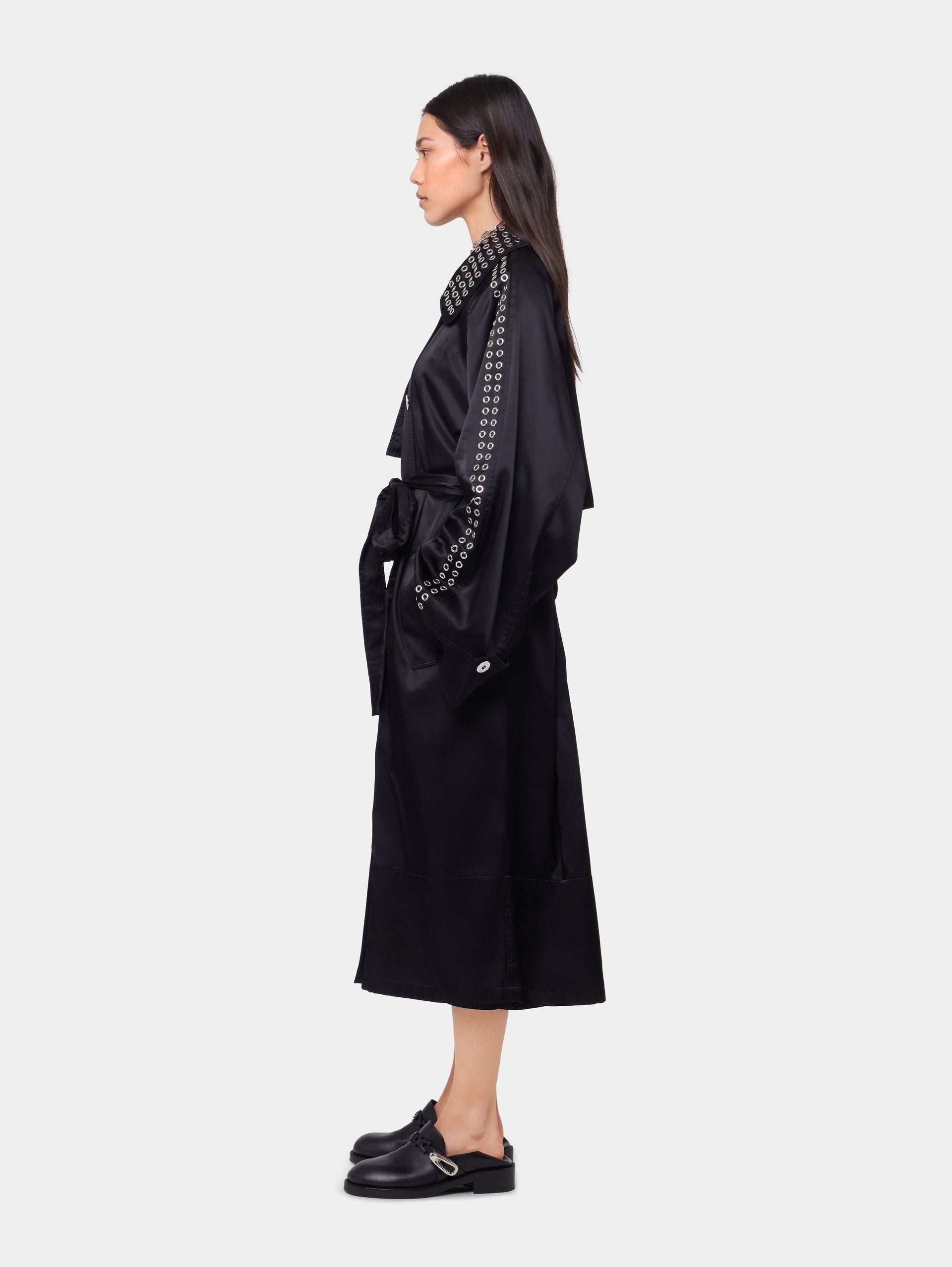 BLACK LONG TRENCH COAT IN SATIN - 4
