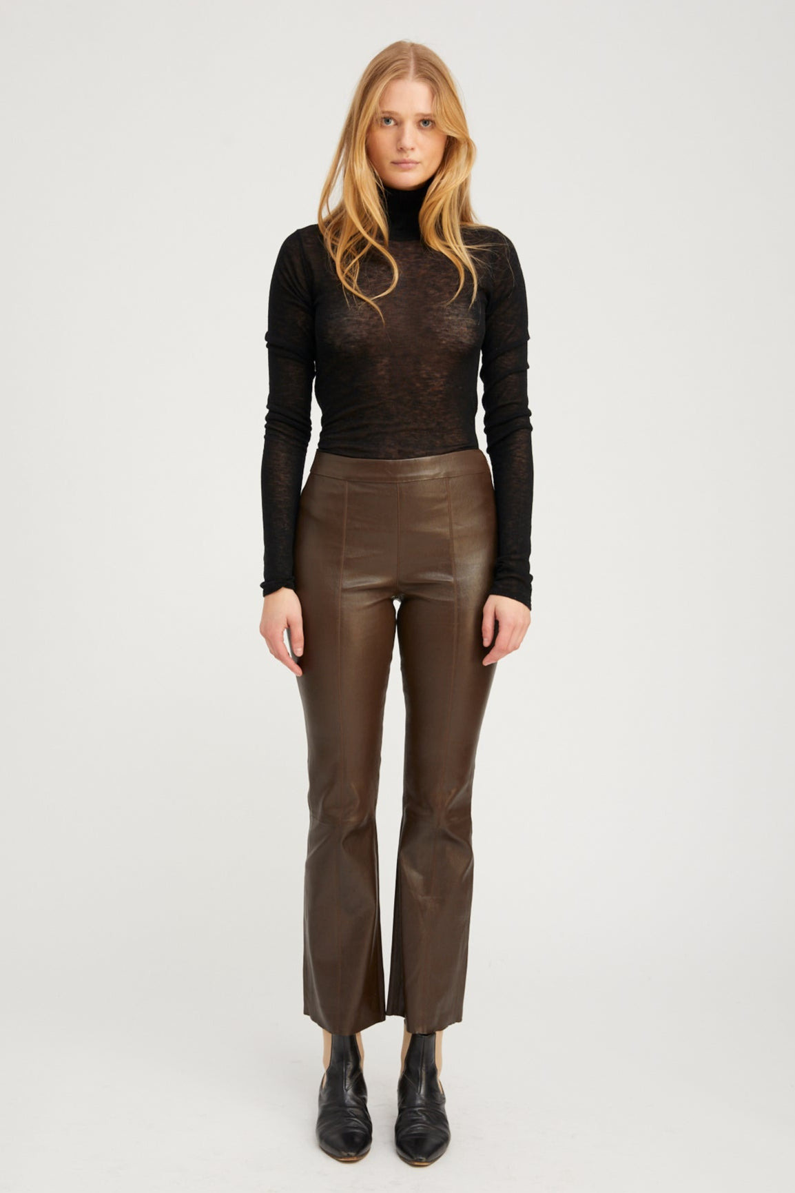 BLACK TISSUE CASHMERE MOCK NECK - 7