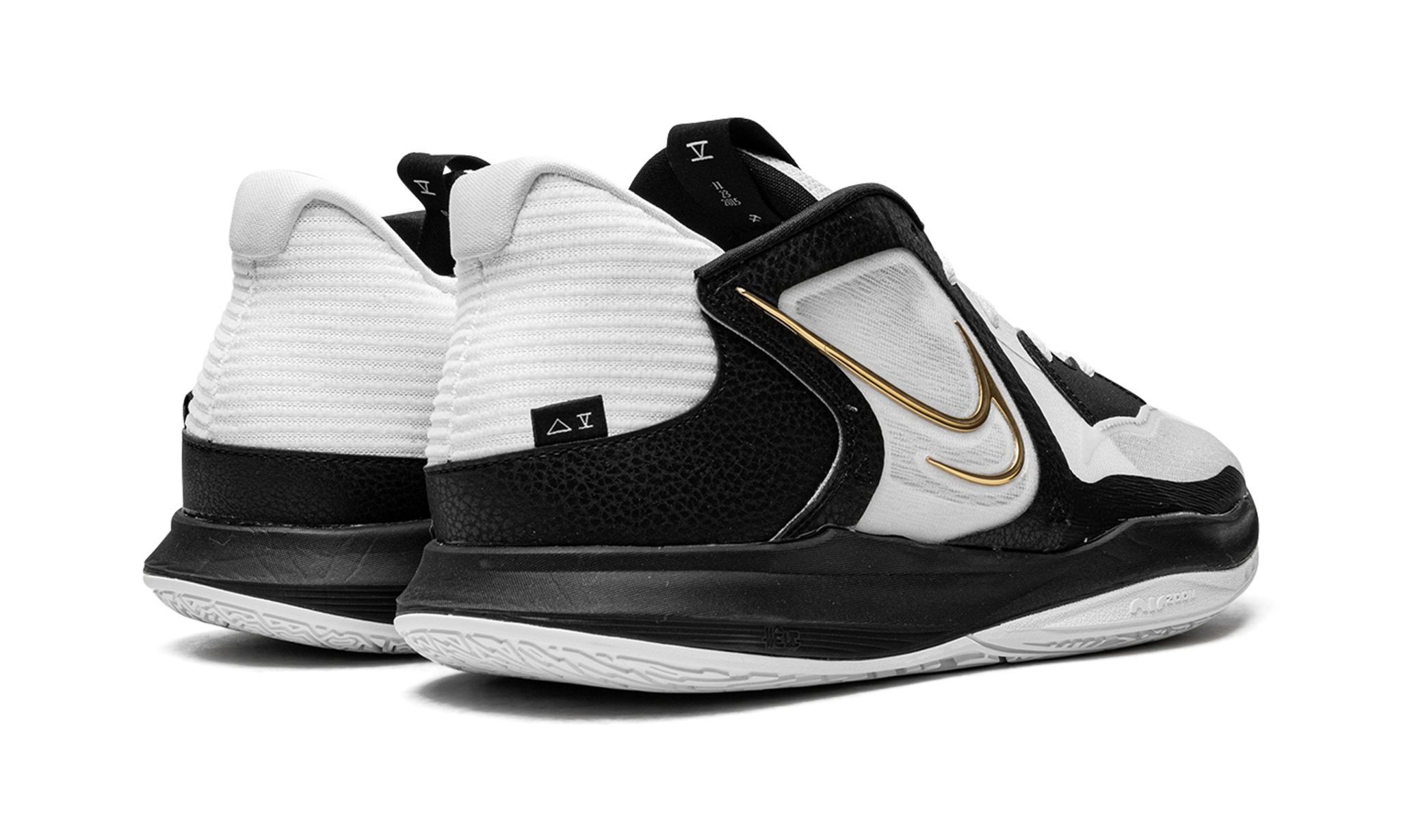 Kyrie Low 5 - 3