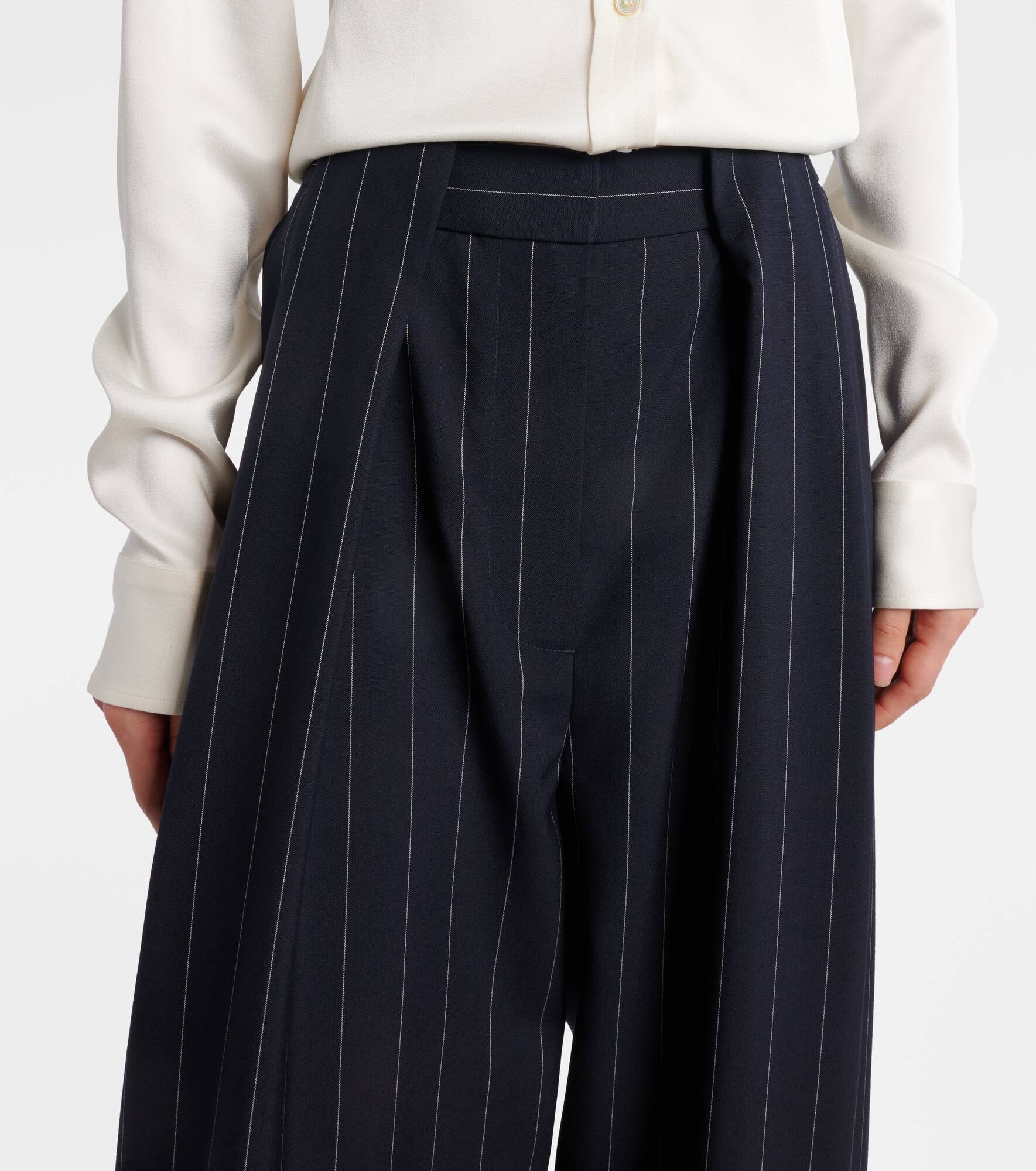 Pinstripe wool tapered pants - 4