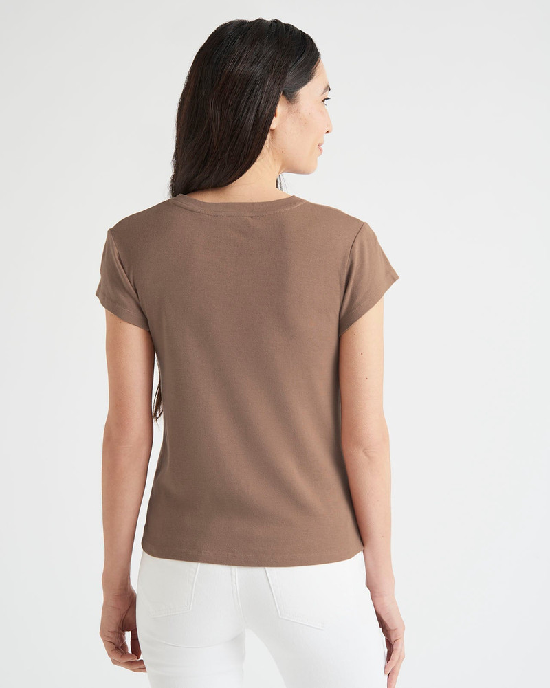 Faye Crewneck Tee 4