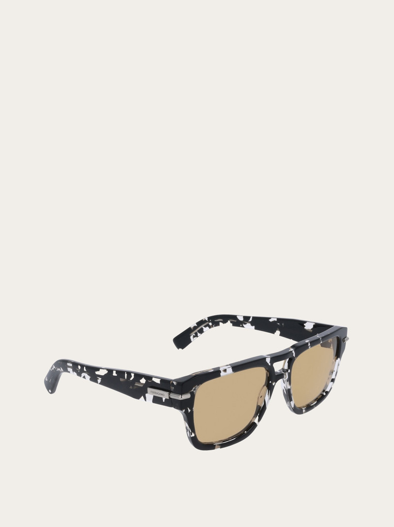 FERRAGAMO Sunglasses outlook