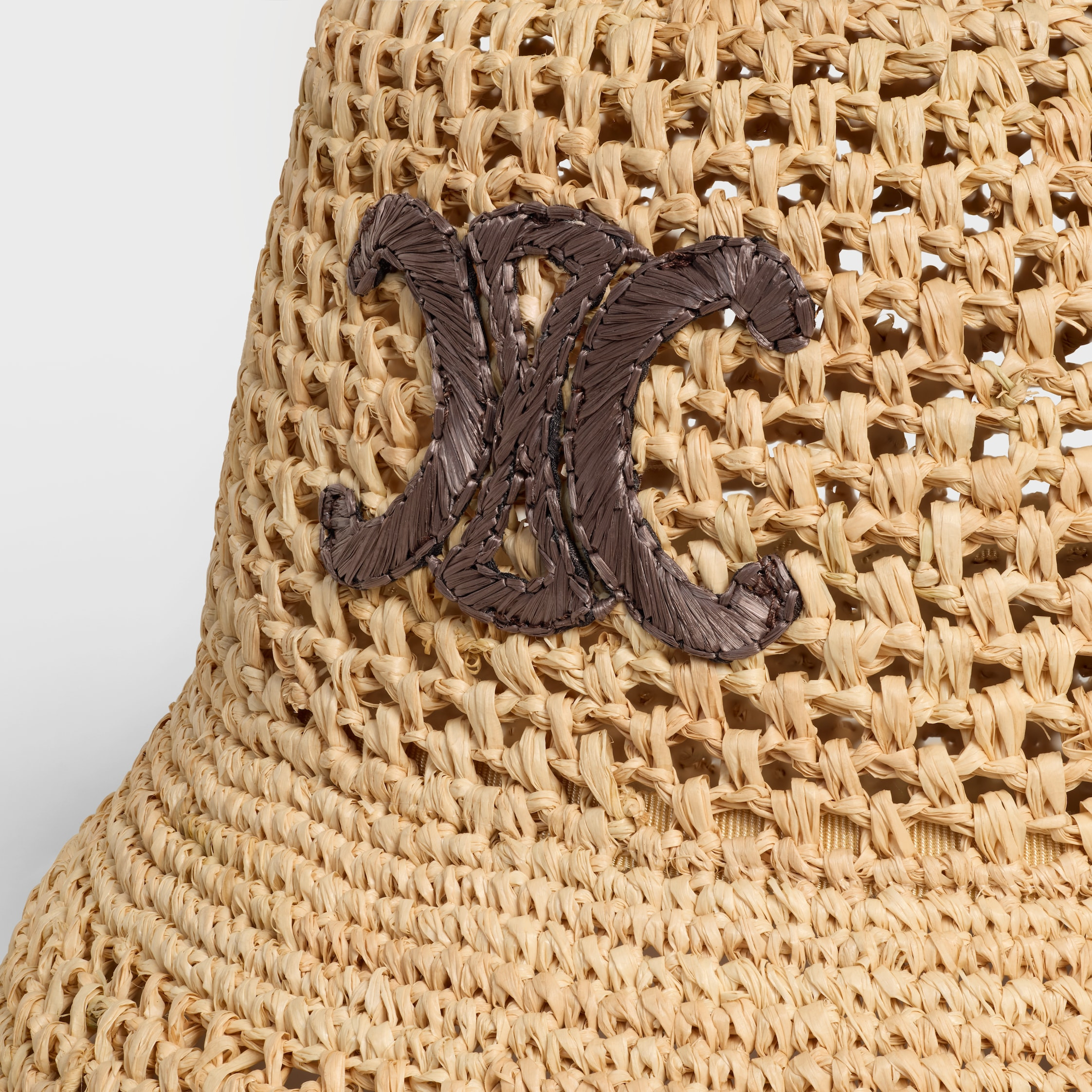 triomphe bucket hat in raffia - 3
