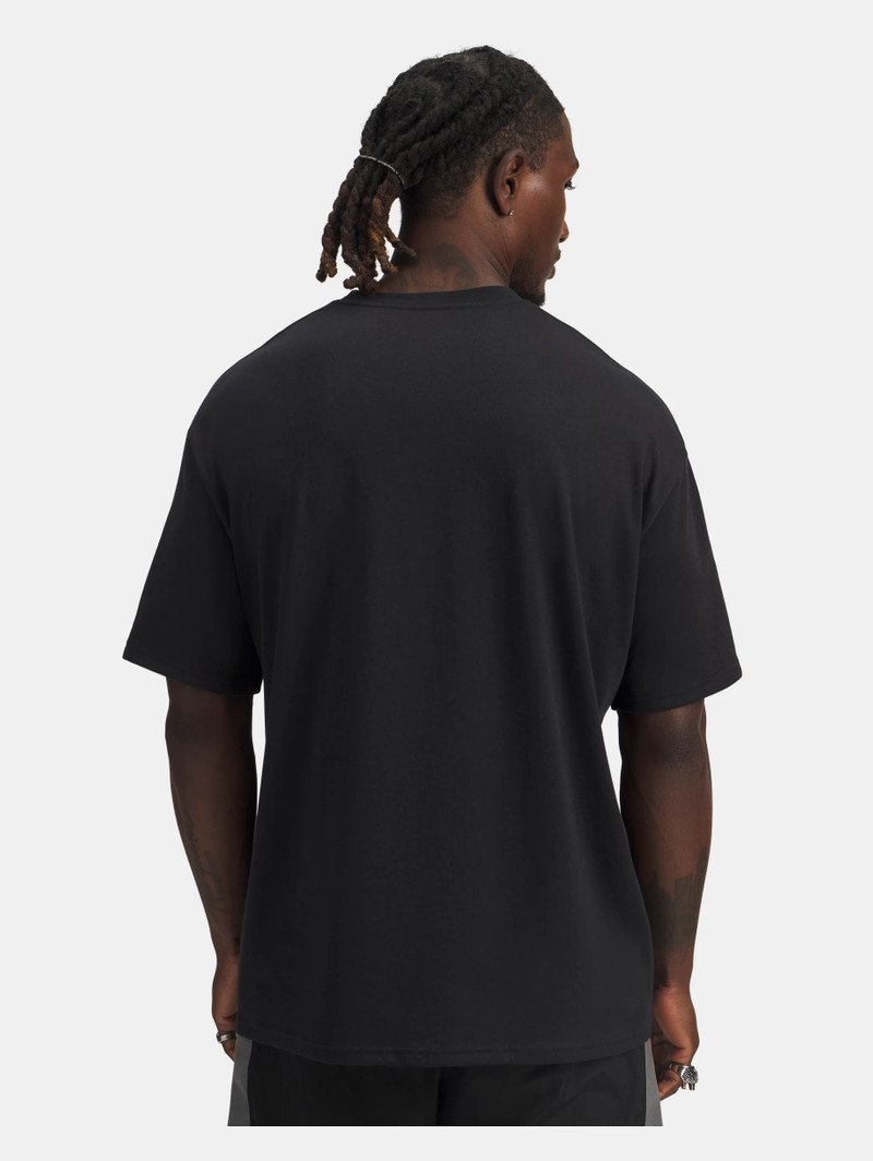 Under Armour UA x Mansory Heavyweight Racing outlook