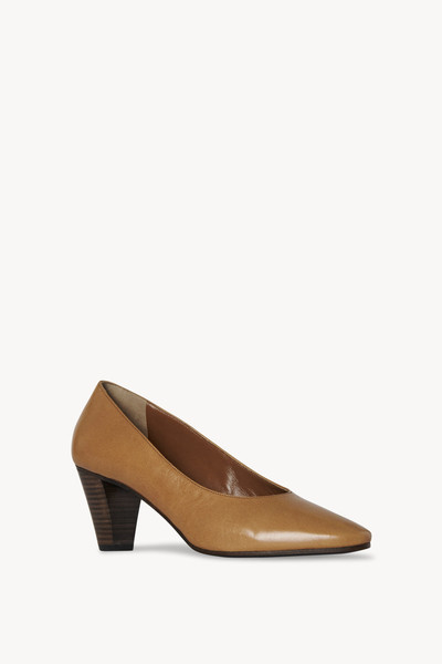 The Row Charlotte Pump in Leather outlook