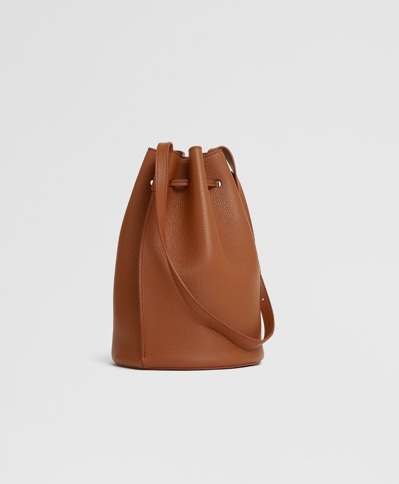 CHAMPAGNE BUCKET BAG 5