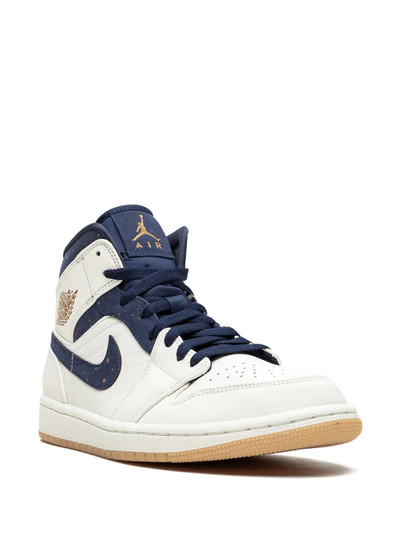 Jordan Air Jordan 1 Mid Jeter sneakers outlook