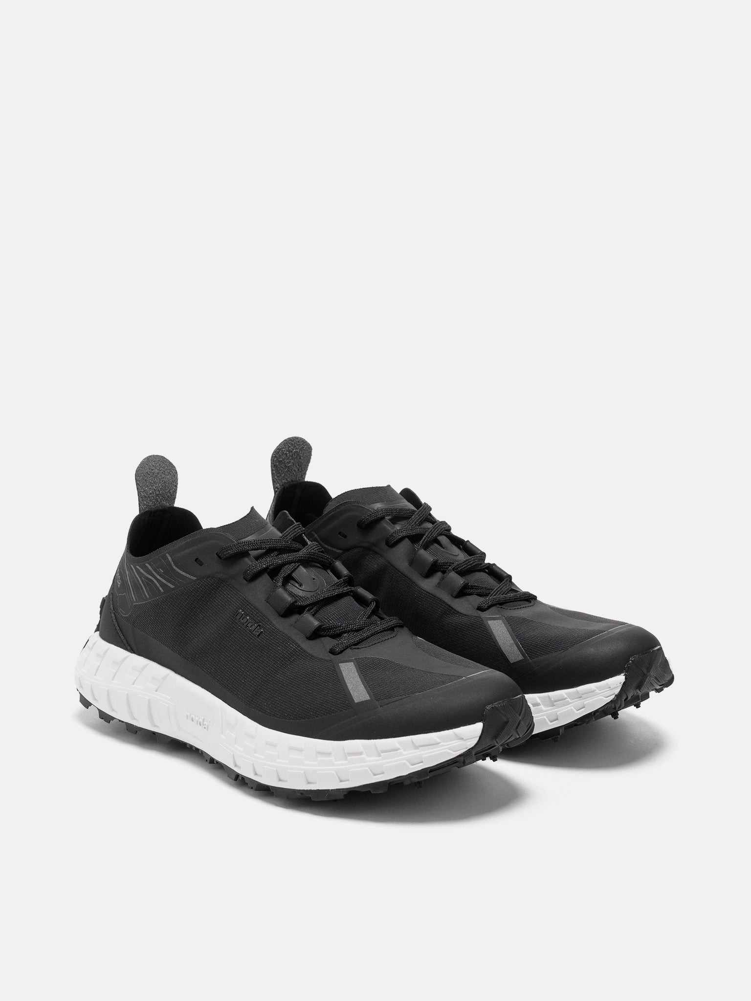 001A Black - 2