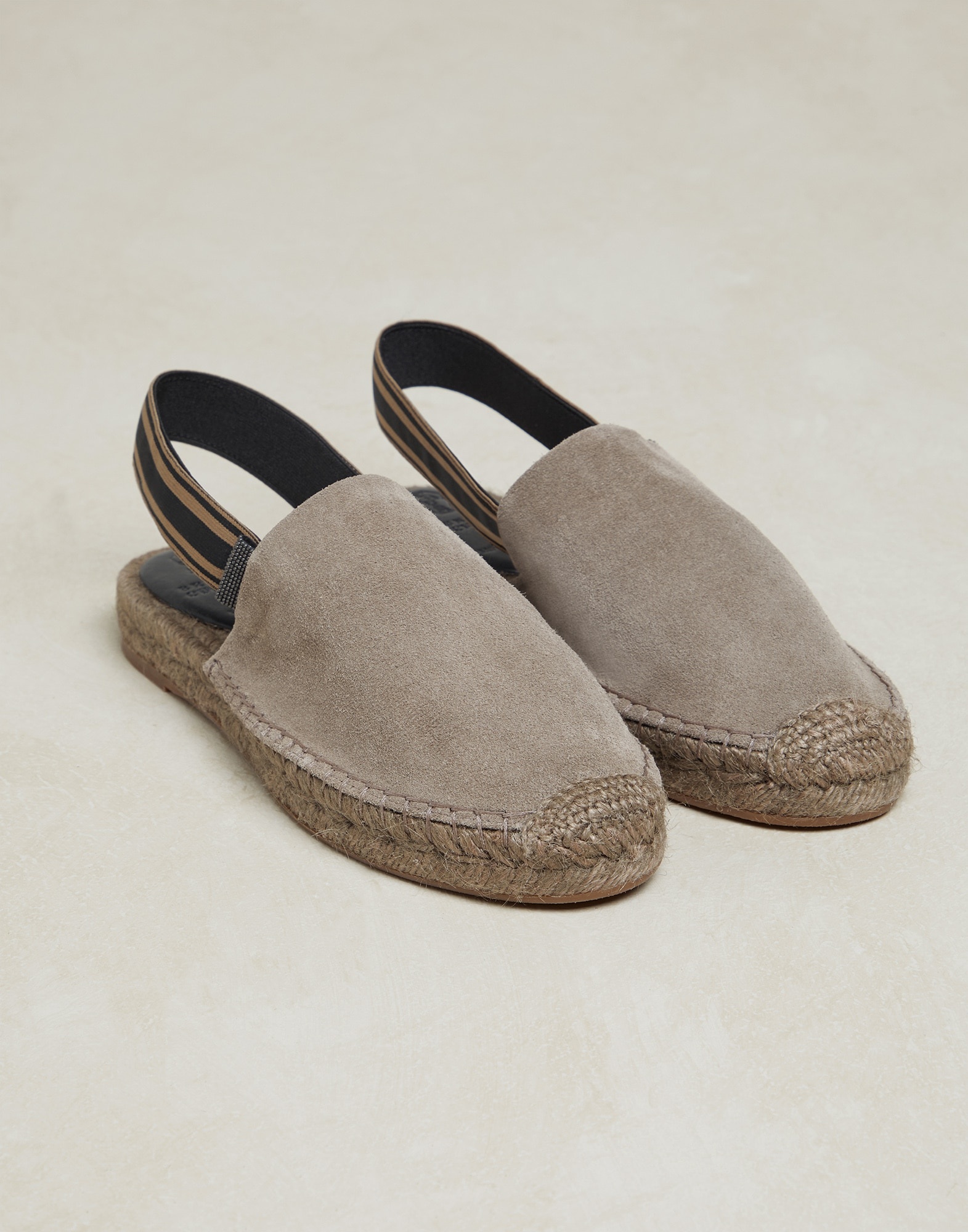 パンプス BRUNELLO CUCINELLI SUEDE RUNNERS WITH SHINY TAB Suede runners for Woman in Pine Cone Brown | Brunello Cucinelli