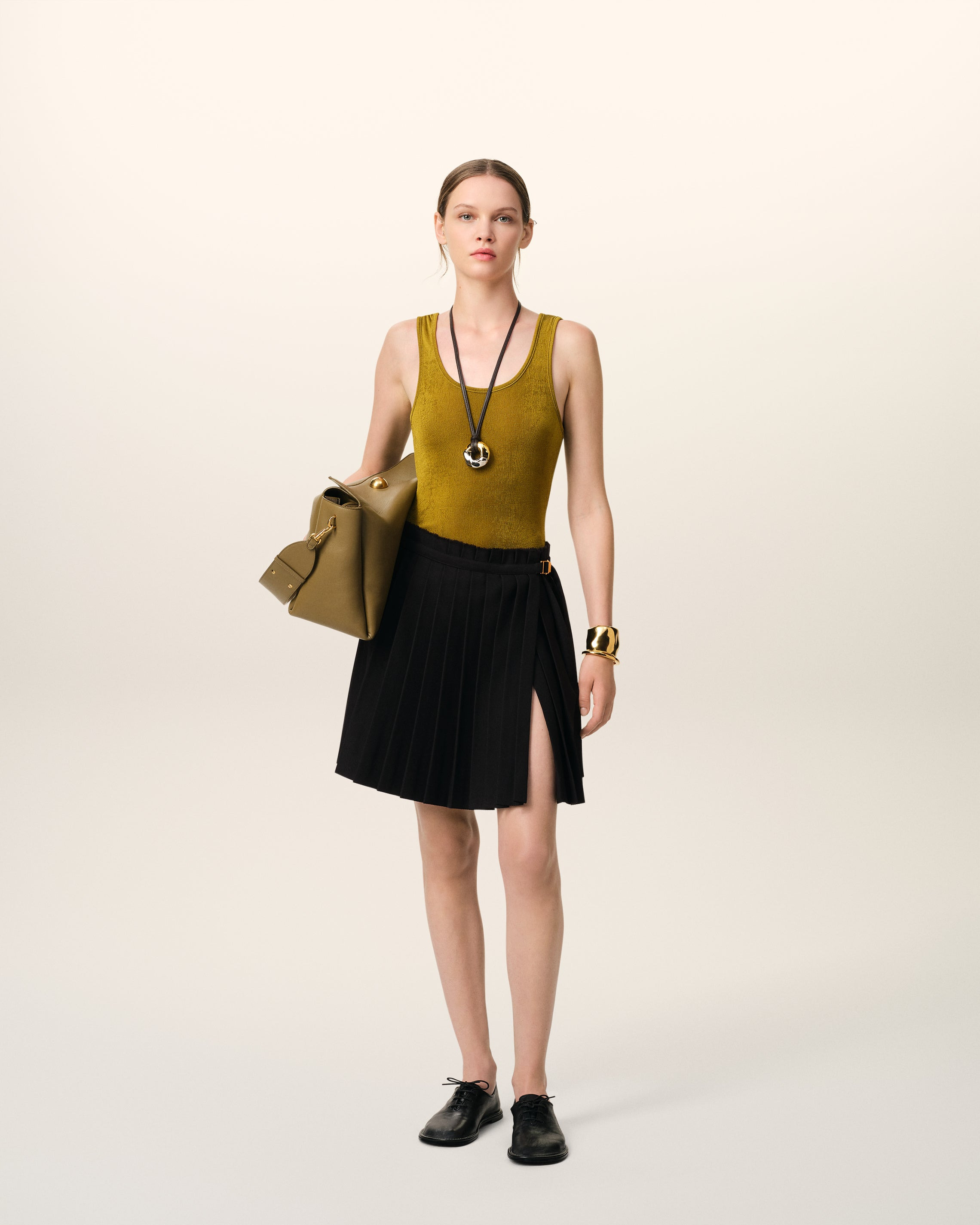BLACK WOOL TWILL SHORT PLEATED SKIRT - 3
