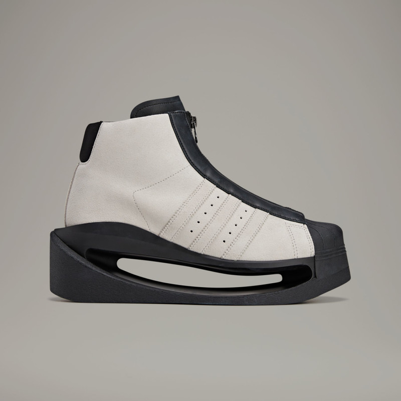Y-3 Gendo Pro Model 1