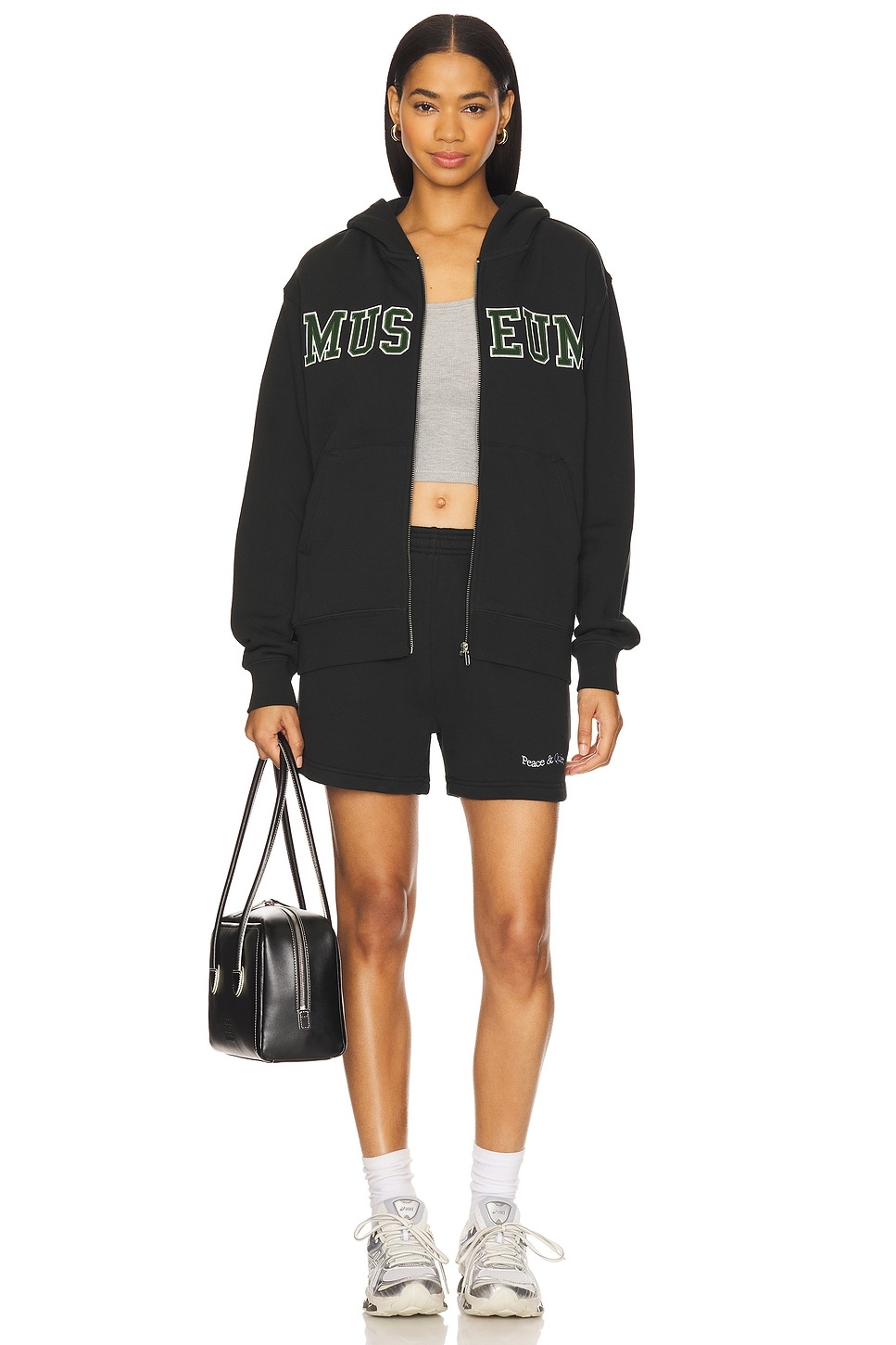 Wordmark Sweatshorts - 5