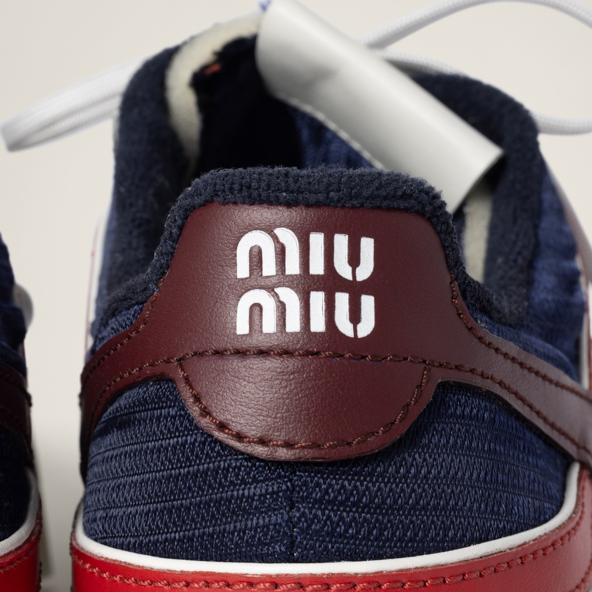 Gymnasium technical fabric and suede sneakers - 3