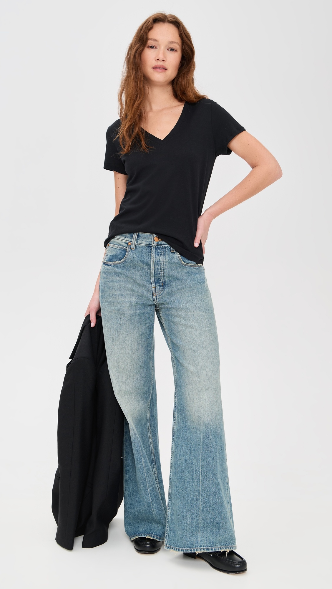 Essential V Neck Tee - 4