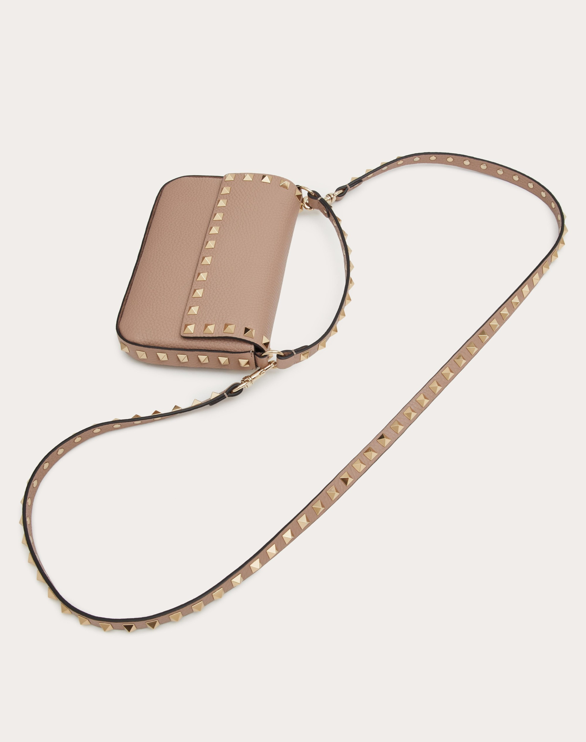 ROCKSTUD GRAINY CALFSKIN POUCH - 5