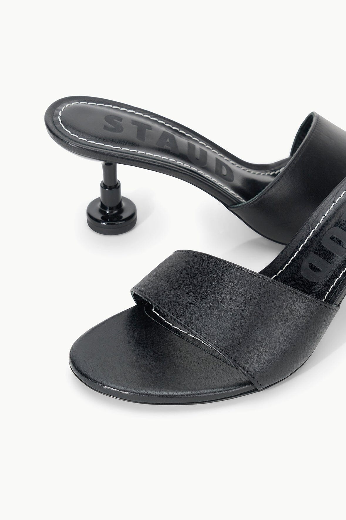 STAUD GARDENER KITTEN HEEL BLACK - 5