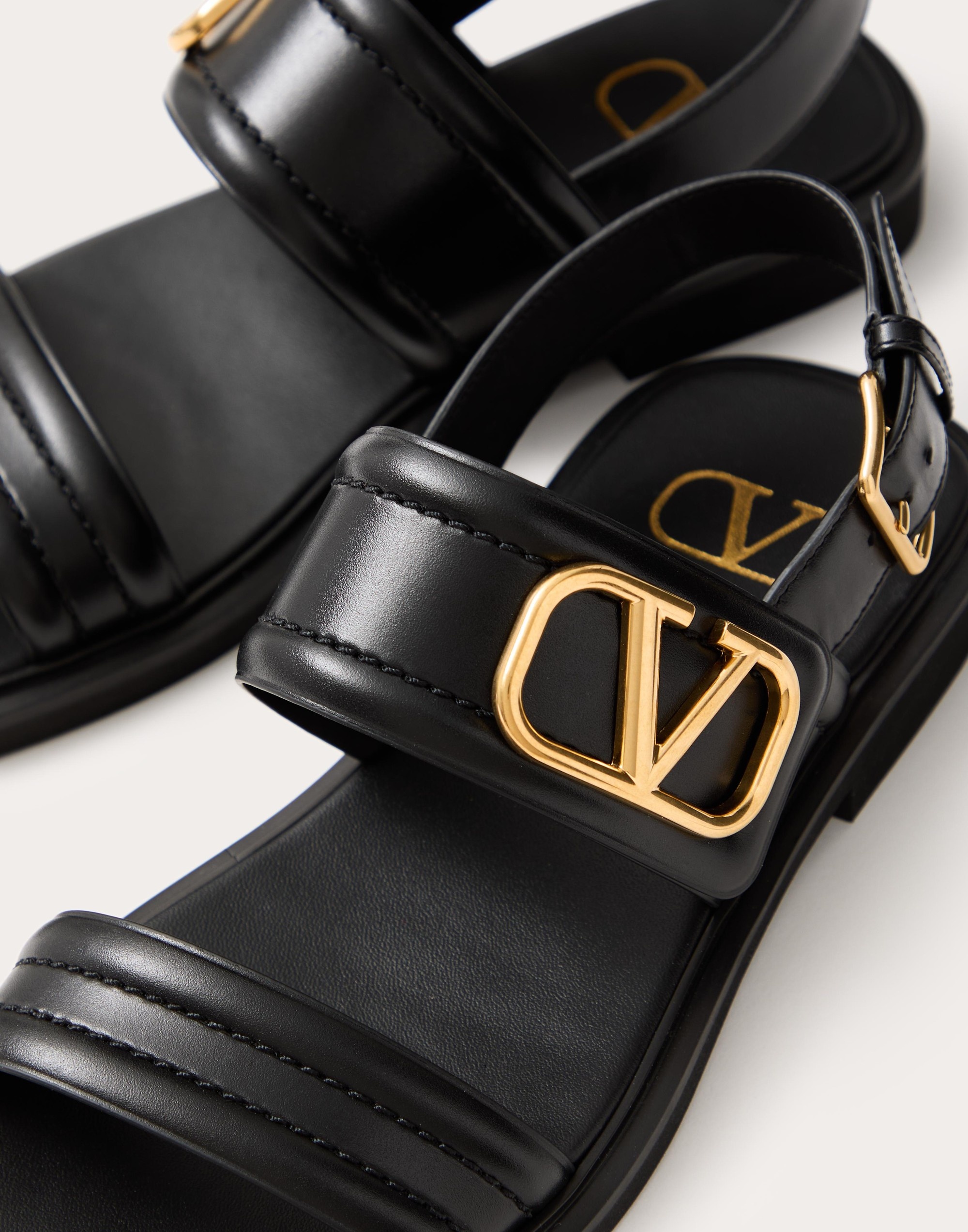 VLOGO SIGNATURE CALFSKIN SANDAL - 5