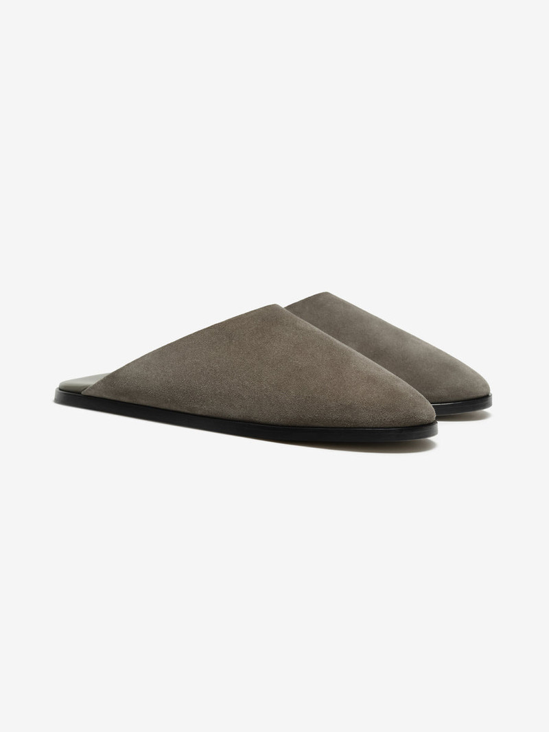 Fear of God Suede Slide outlook