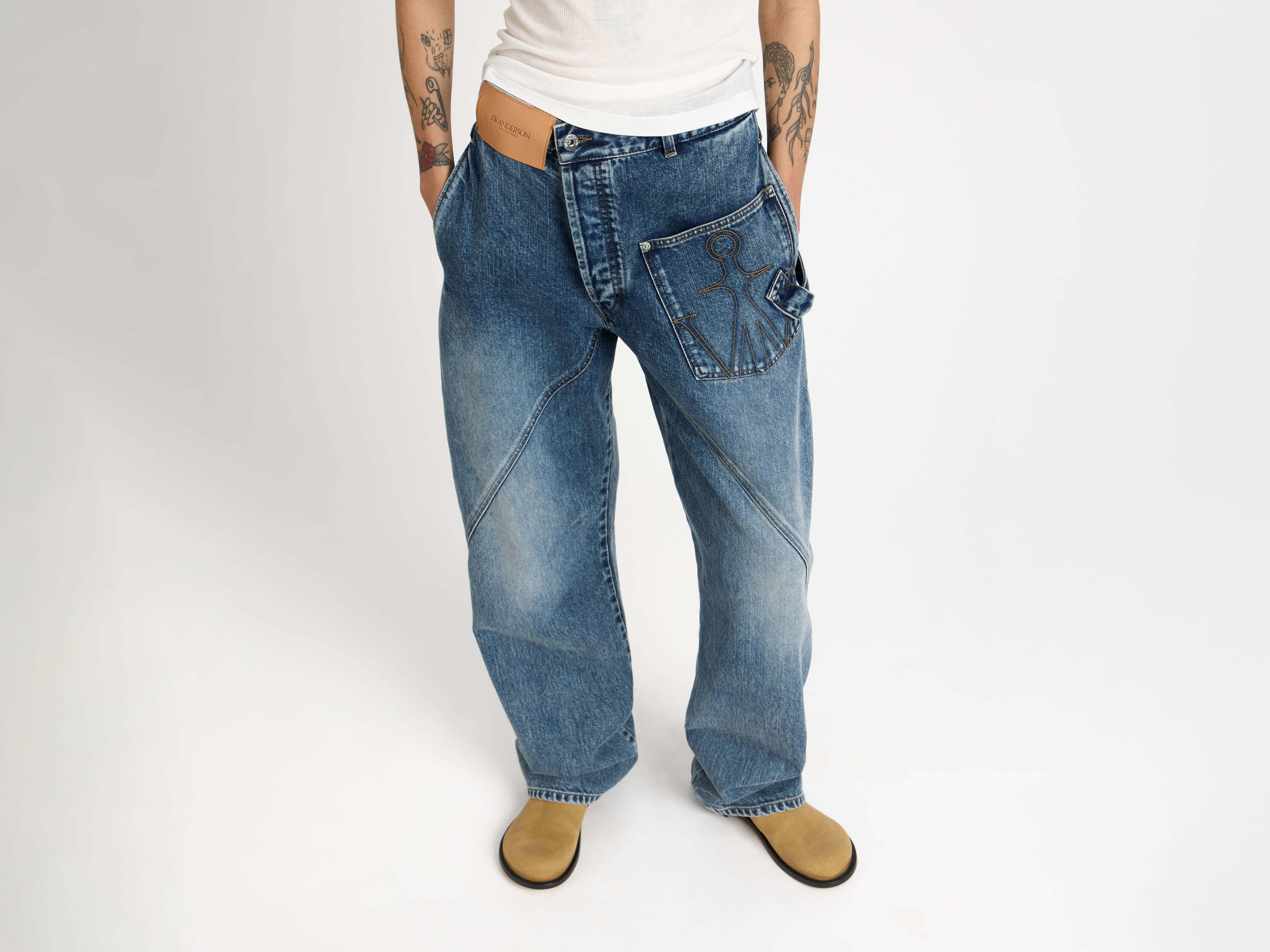 TWISTED WORKWEAR JEANS IN MID BLUE - 4