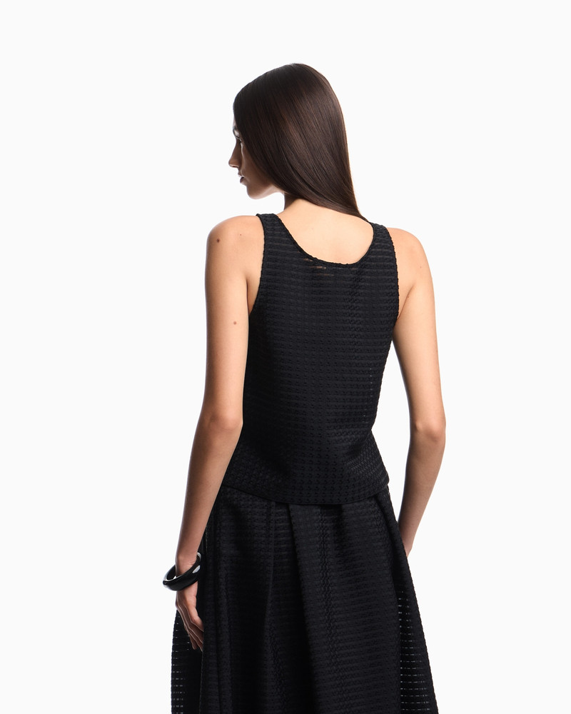 3D PADDED VICHY JACQUARD TOP 3