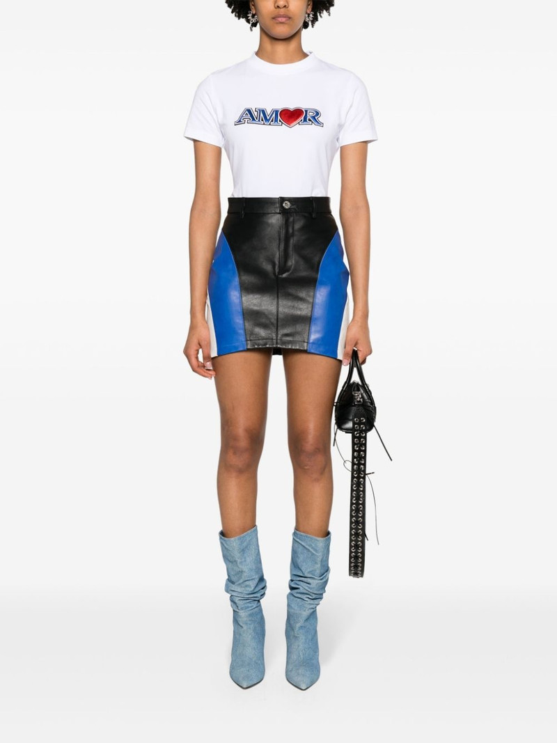 VETEMENTS slogan-appliquÃ© cotton T-shirt outlook