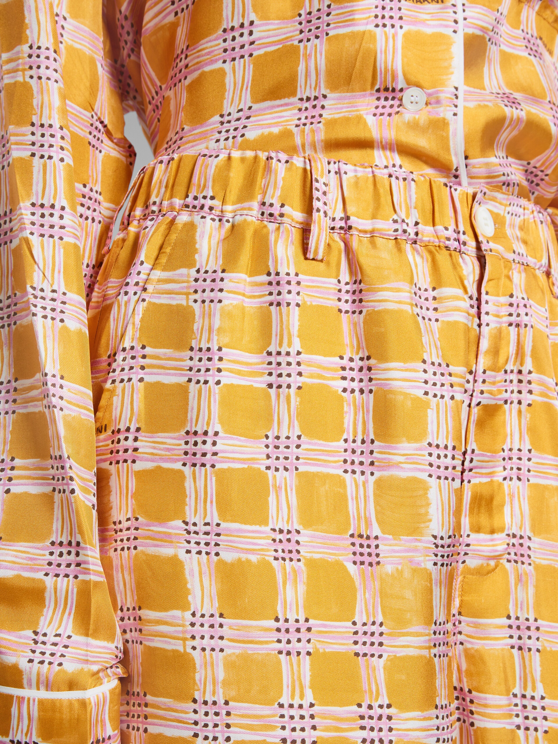 YELLOW SILK TWILL PYJAMA PANTS WITH CHECK FIELDS PRINT - 4
