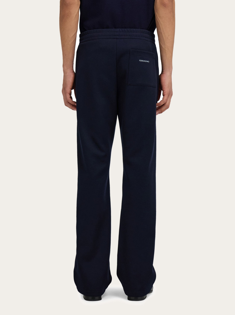 Track pants 4