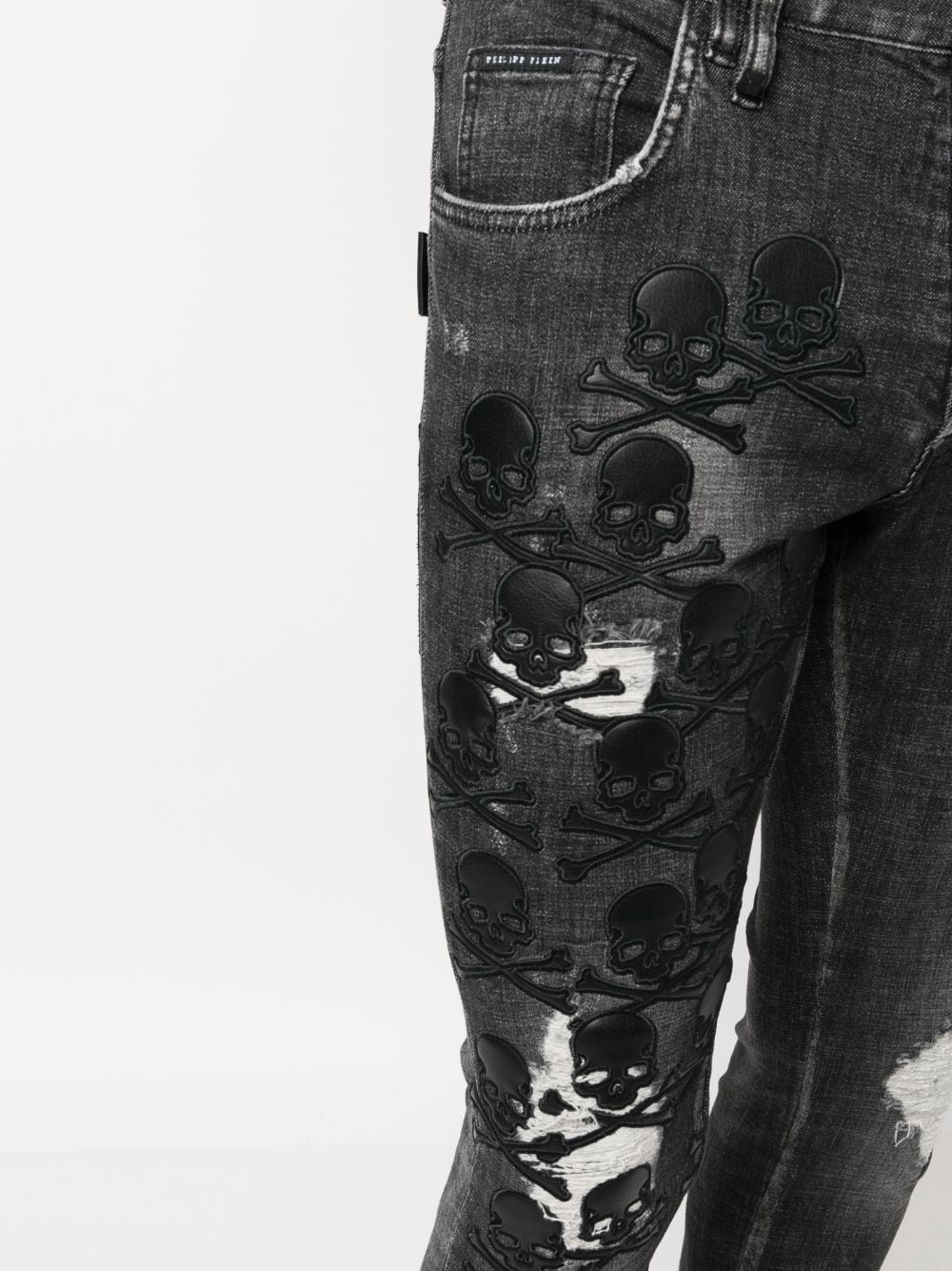 Skull & Bones logo-embroidered ripped jeans - 5