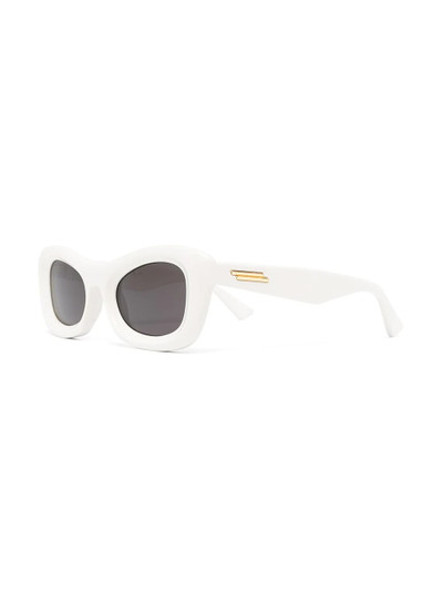 Bottega Veneta cat-eye sunglasses outlook