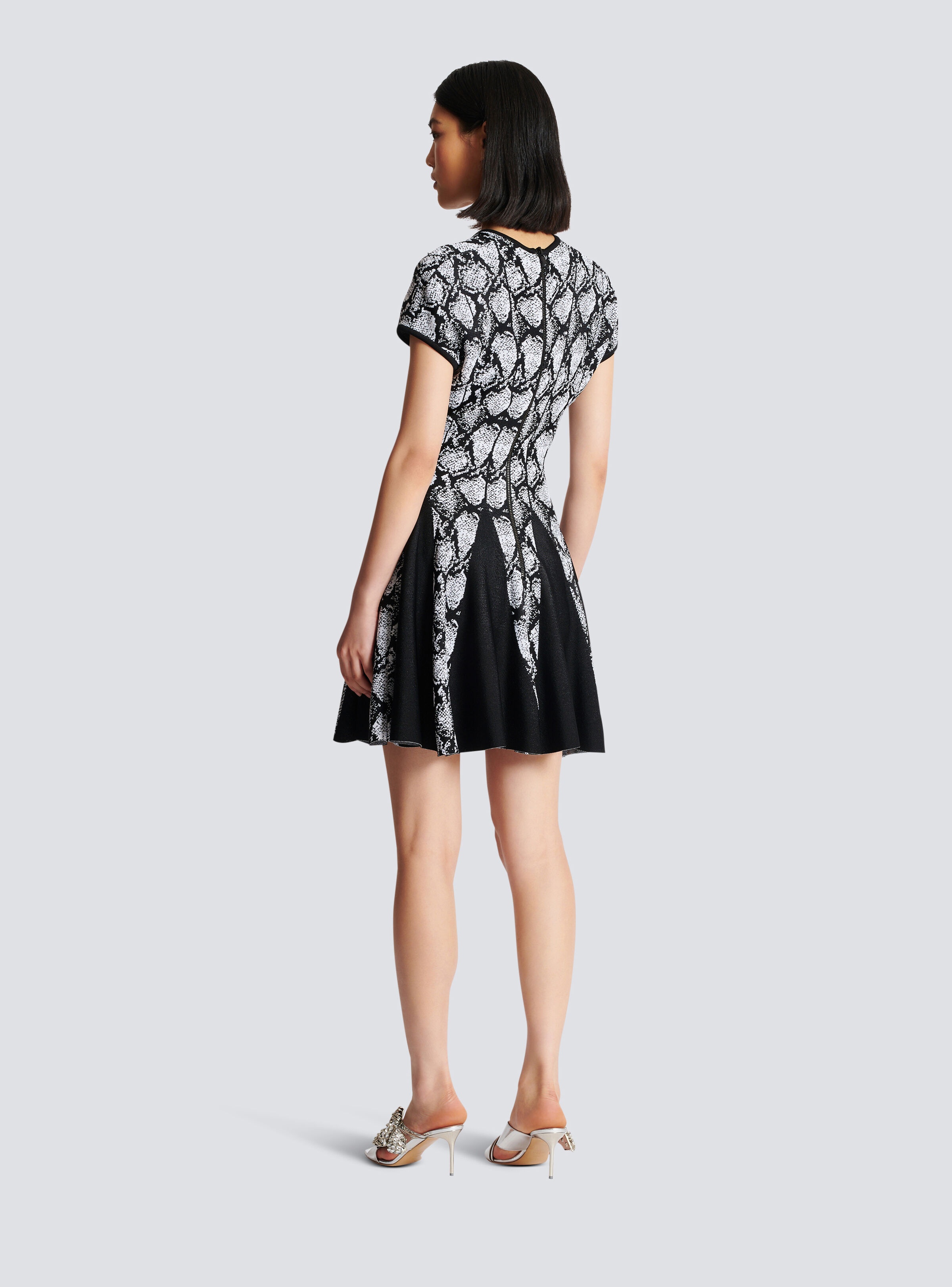 Snakeskin jacquard dress - 4