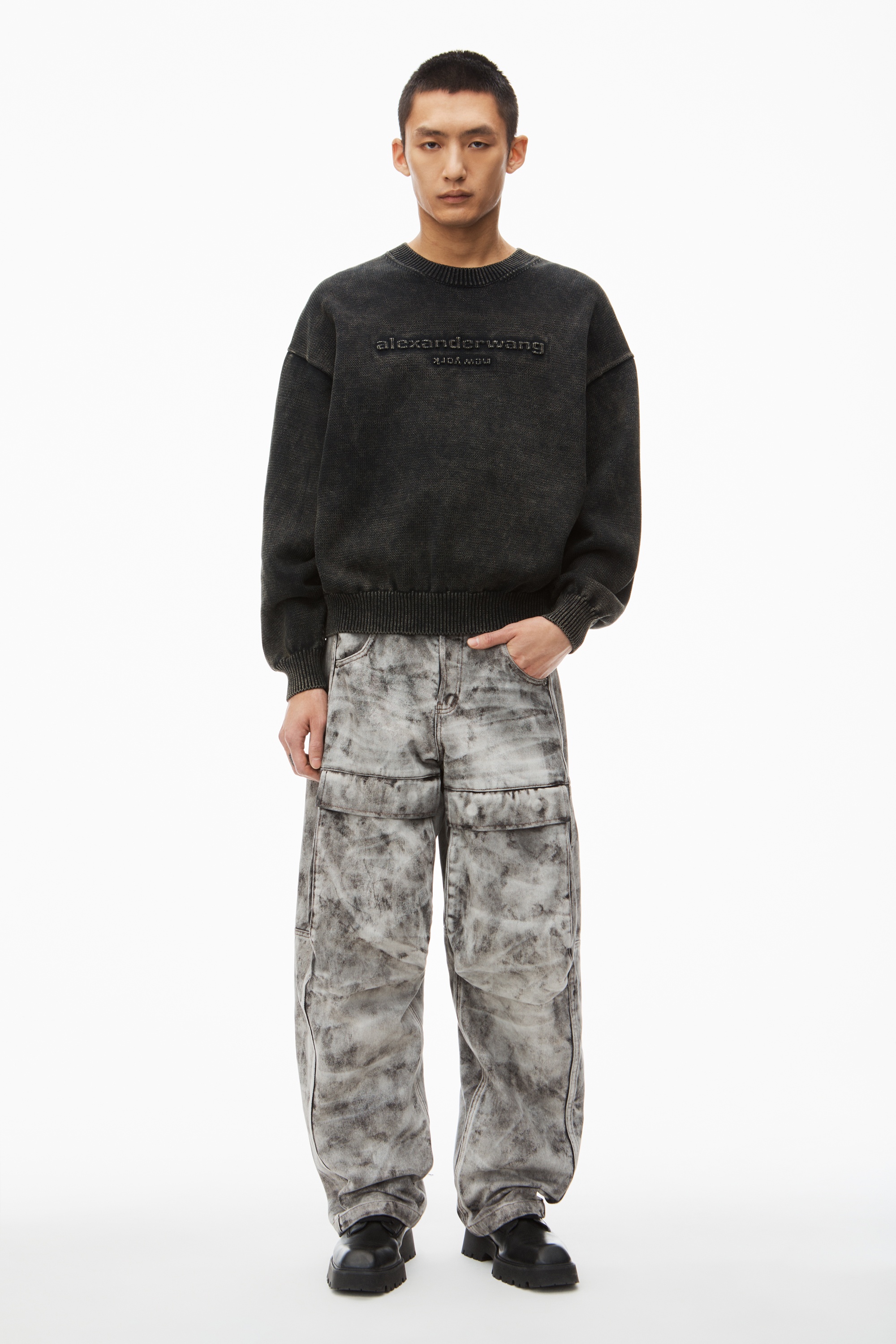 denim cargo pants in trompe-l’oeil leather effect - 2
