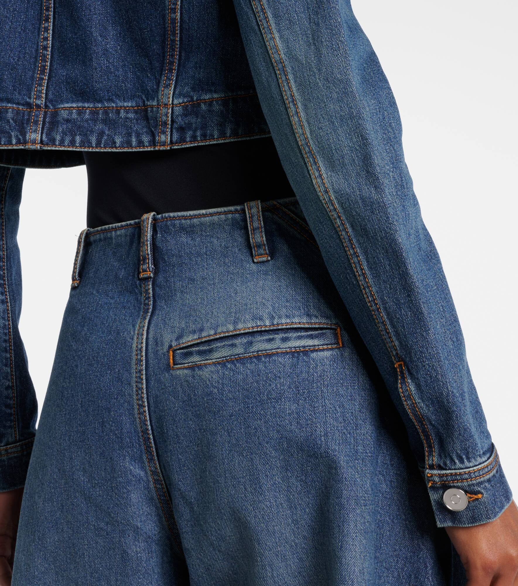 Cropped denim jacket - 5
