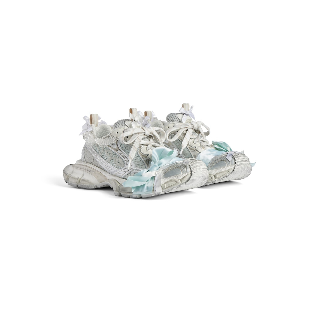 Women's 3xl Lace Sneaker in Taupe/white/light Blue - 2