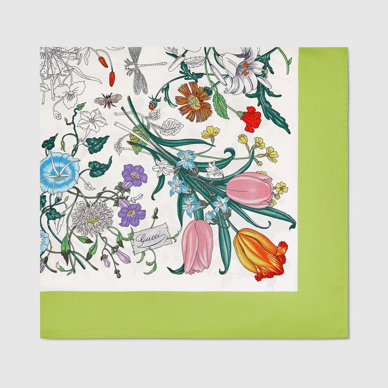 GUCCI Printed silk carré outlook