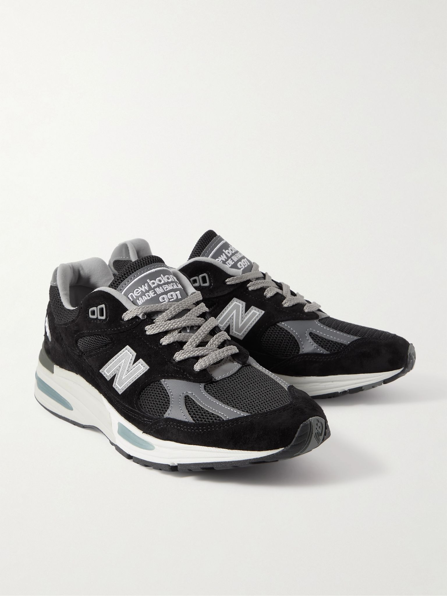 991v2 Suede, Mesh and Faux Leather Sneakers Black - 4