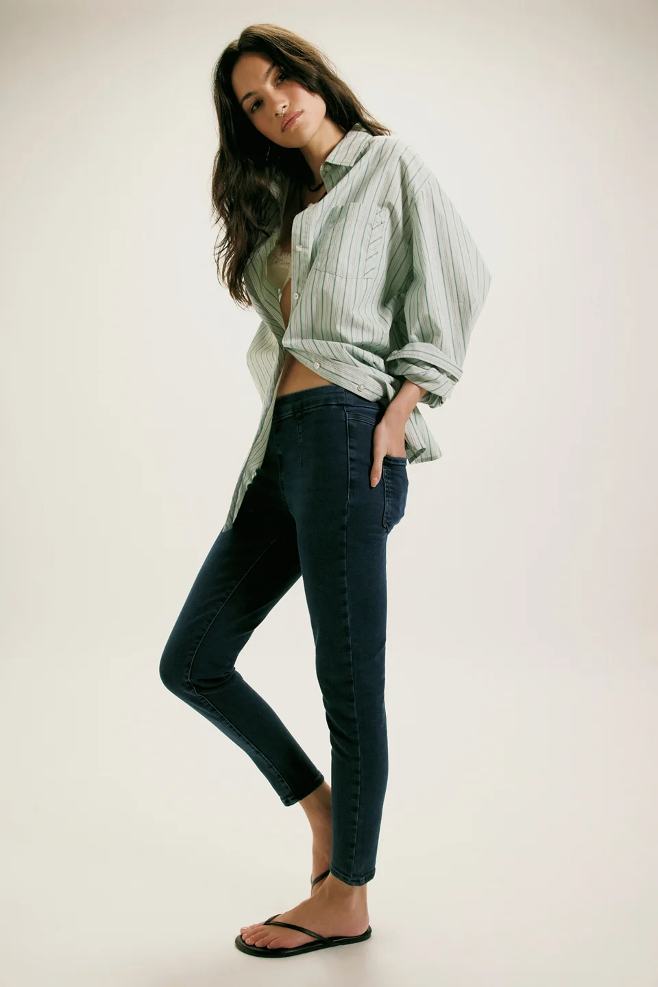 We The Free CRVY Infinite Stretch Pull-On Skinny Jeans - 1