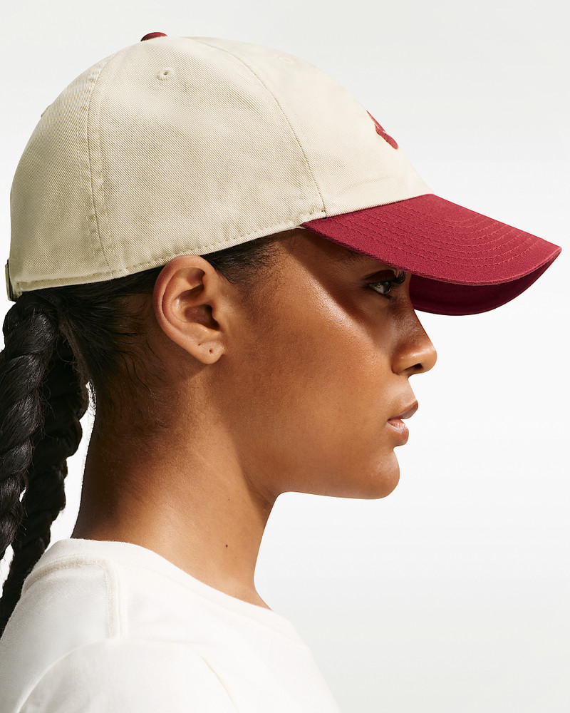 Nike Club Unstructured Futura Wash Cap 4