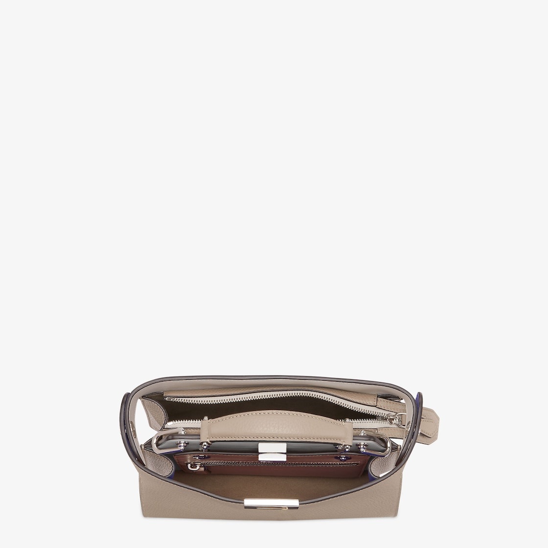 Small Peekaboo ISeeU bag made of beige Cuoio Romano leather. The interior is organized into two comp - 5