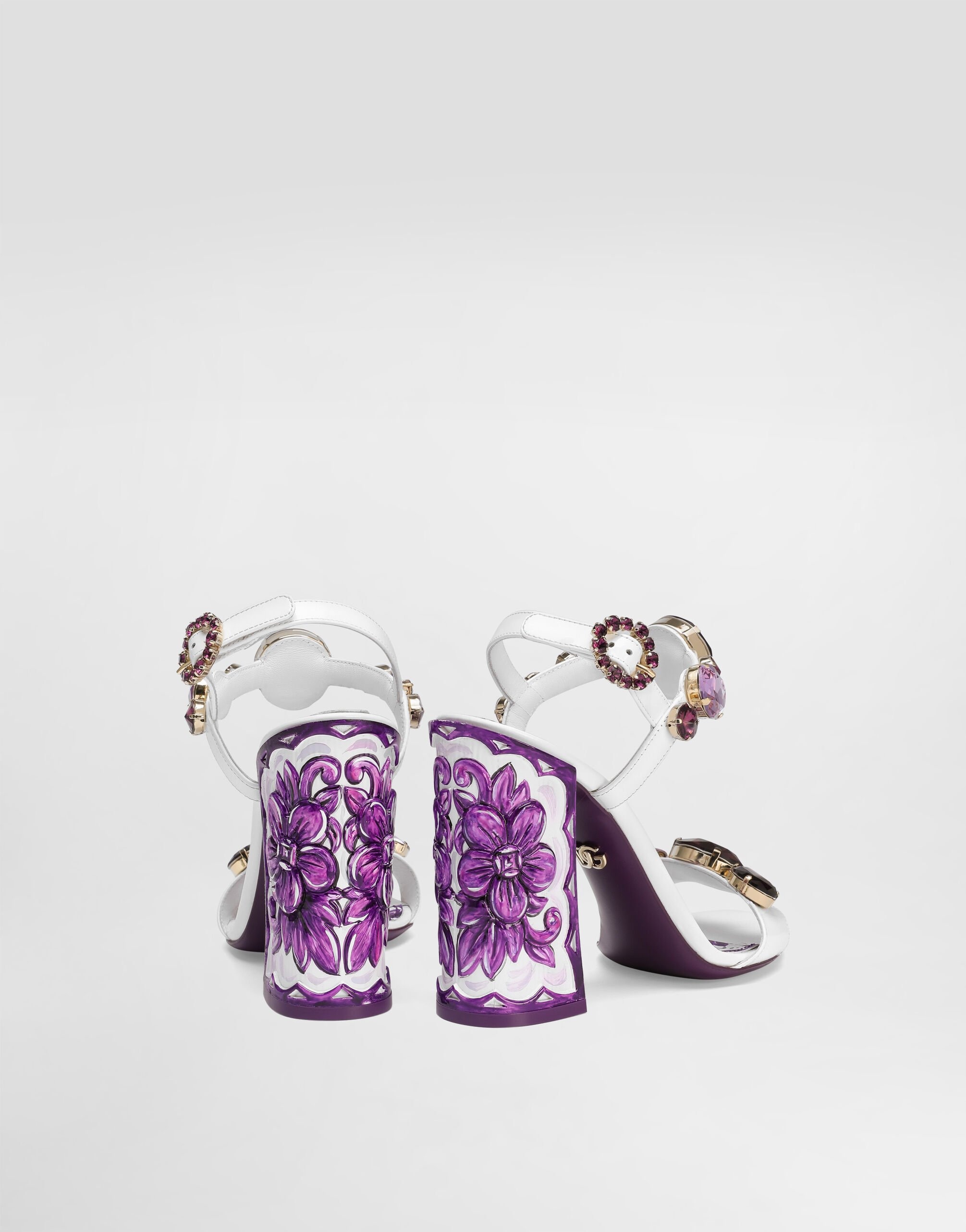 Patent leather sandal with jewel embroidery - 4