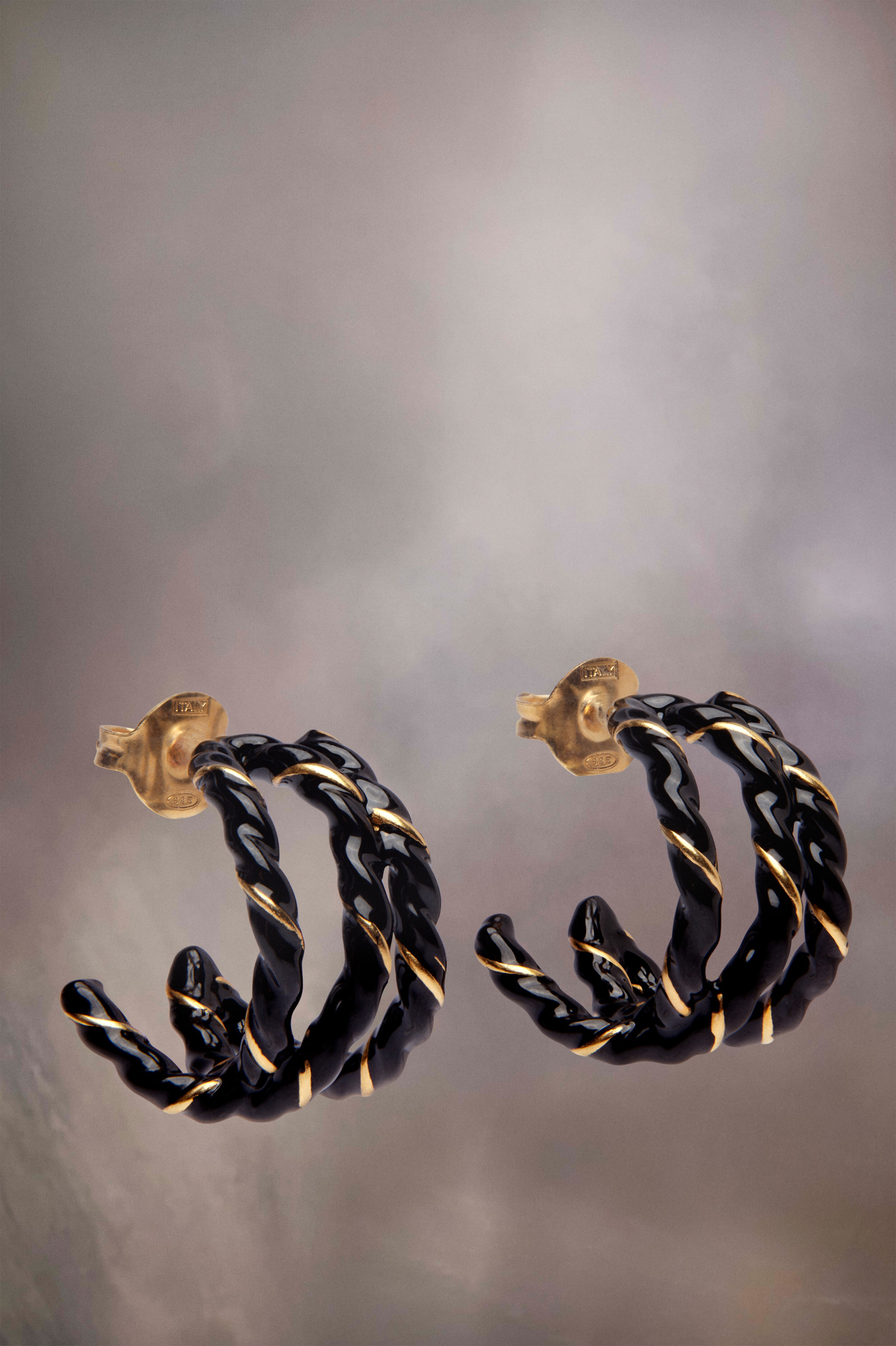 Laces earrings - 2