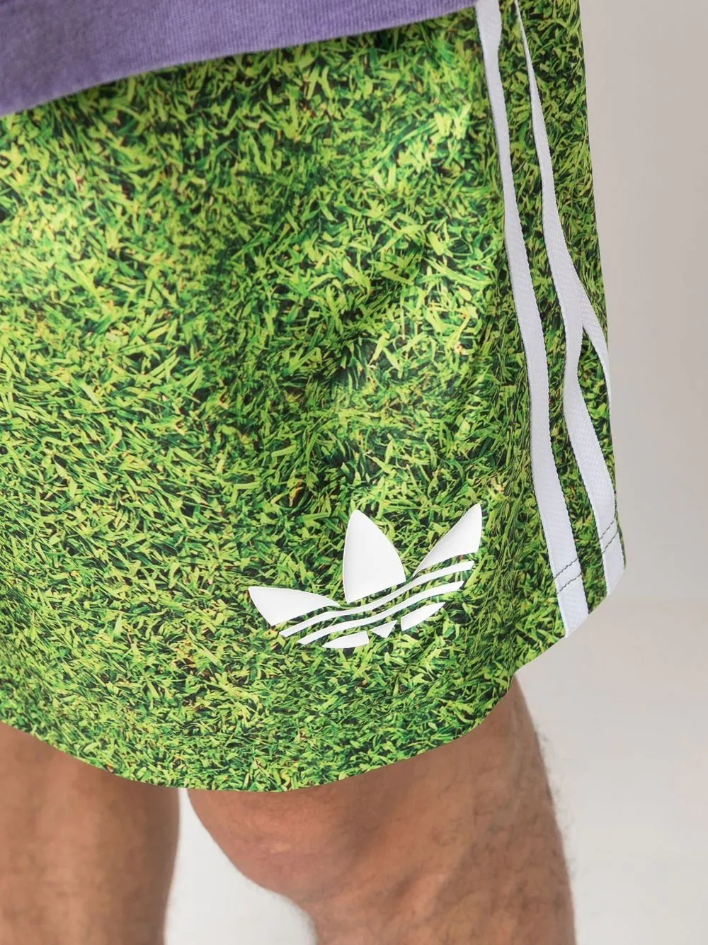 x Kerwin Frost grass-print track shorts - 5