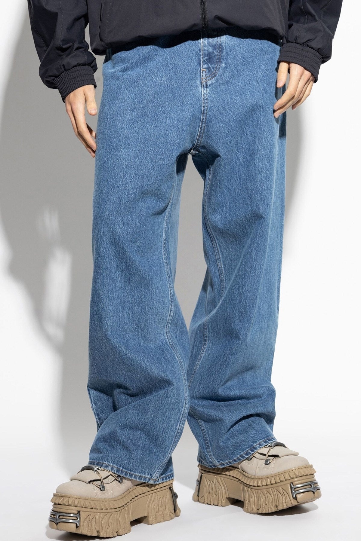 Vetements Women Baggy Jeans - 2