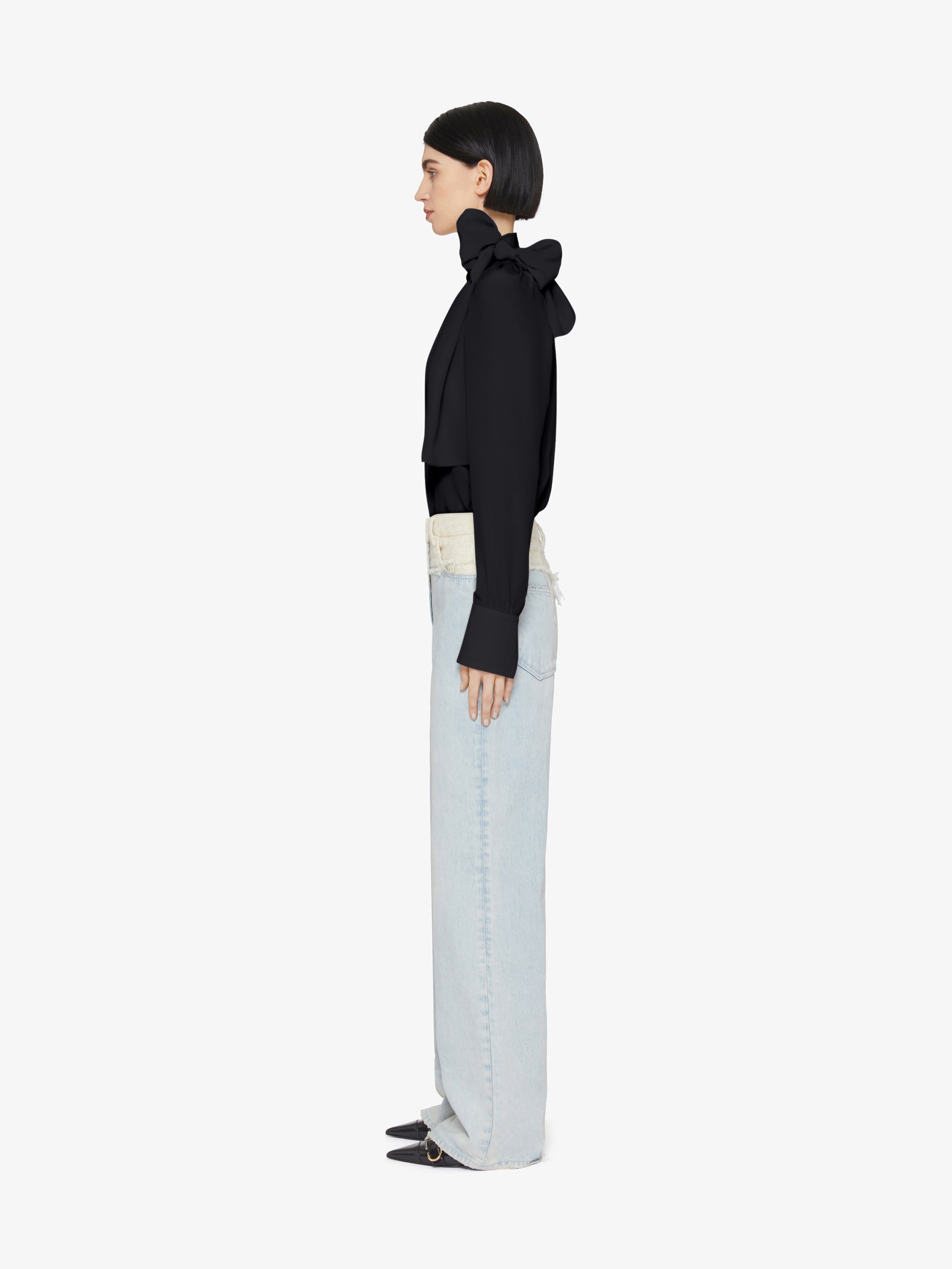 BLOUSE IN SILK WITH LAVALLIÈRE - 3