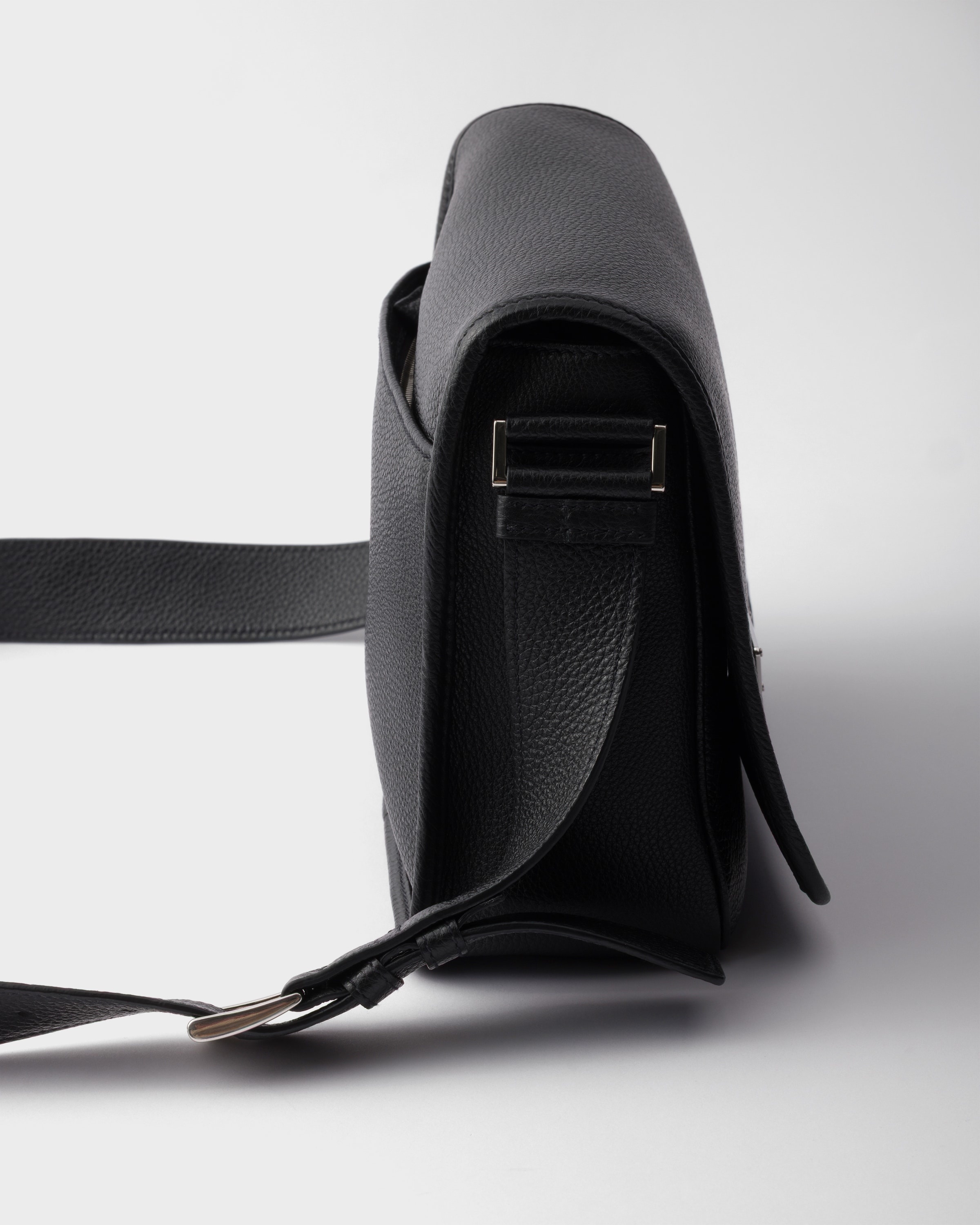 Leather shoulder bag - 6